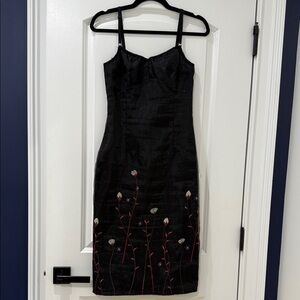 Diva Black Embroidered Floral Midi Dress
